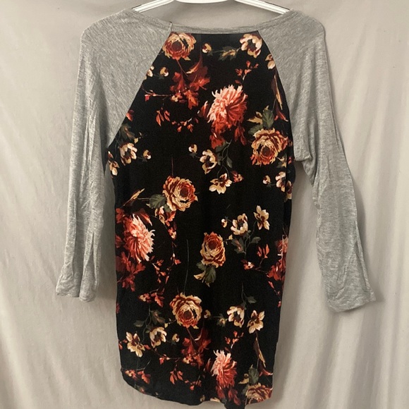 Casual soft fall top - Picture 3 of 3